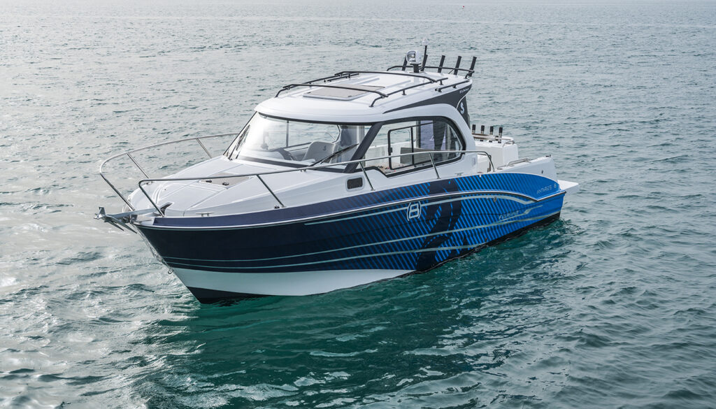 Antares 8 Fishing