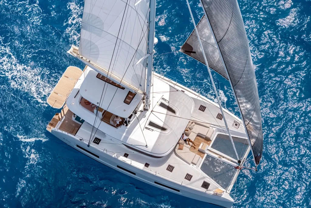 Lagoon 55